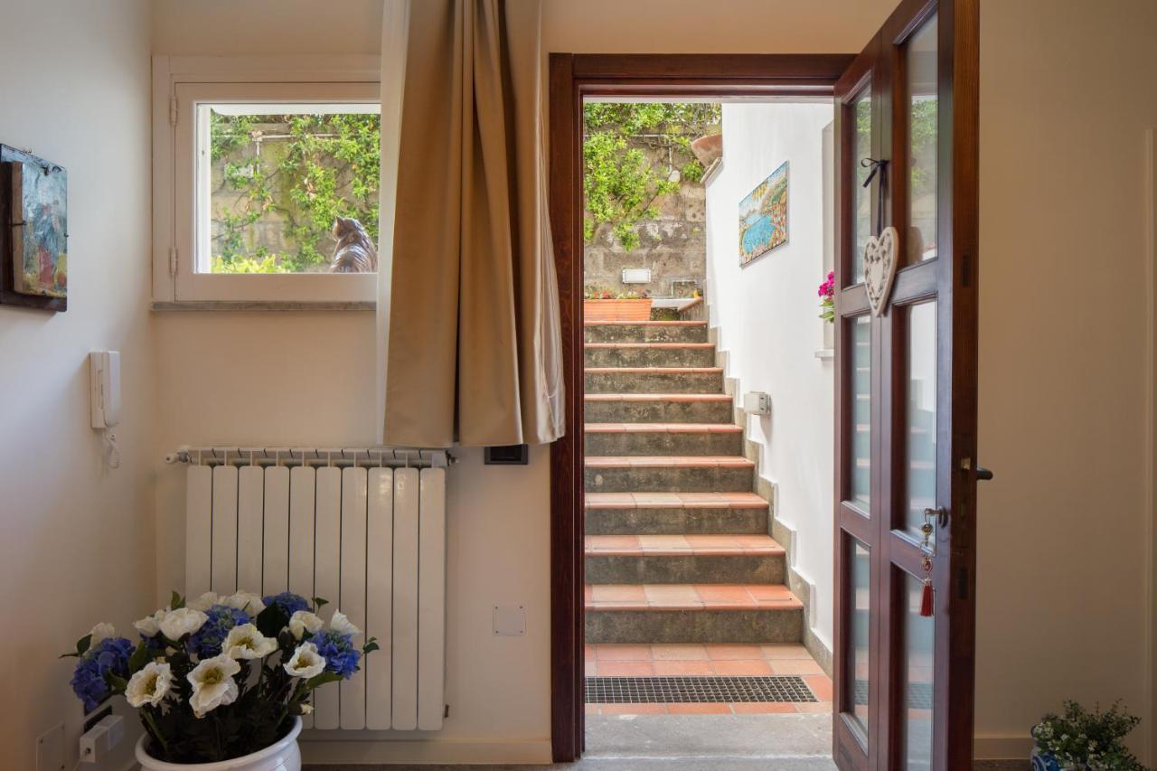 Casa Beatrice Bed & Breakfast Sorrento Exterior photo